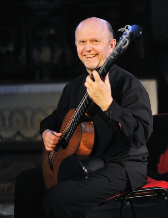 Pavel Steidl - klassisk gitarr.